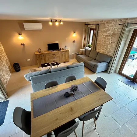 Casa Elira Dom wakacyjny