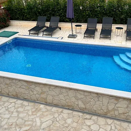 Casa Elira Sabadin